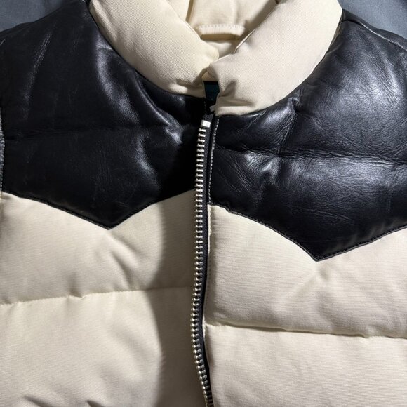 Moose Knuckles Vest - Picture 3 of 7